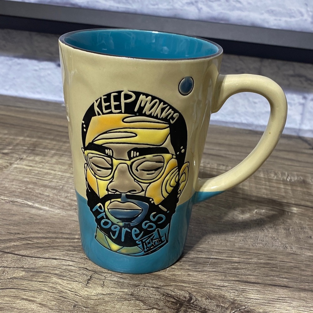 Inspirational Ceramic Mug with Blue and Cream Design